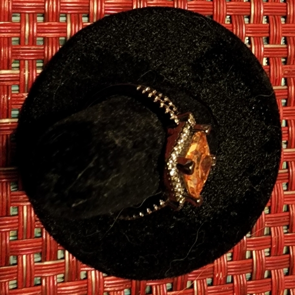 Apricot Diamante & Silver Halo Ring-FINAL PRICE - Picture 7 of 13